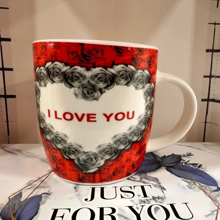 I Love You mug with rose heart design