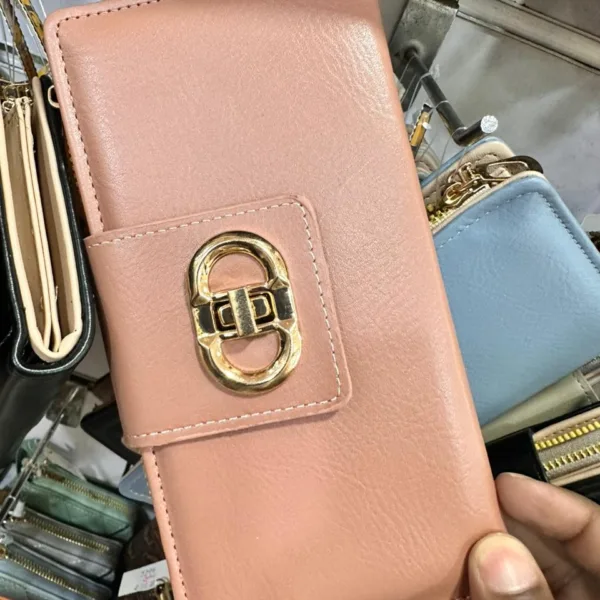 Women’s long wallet with secure lock closure